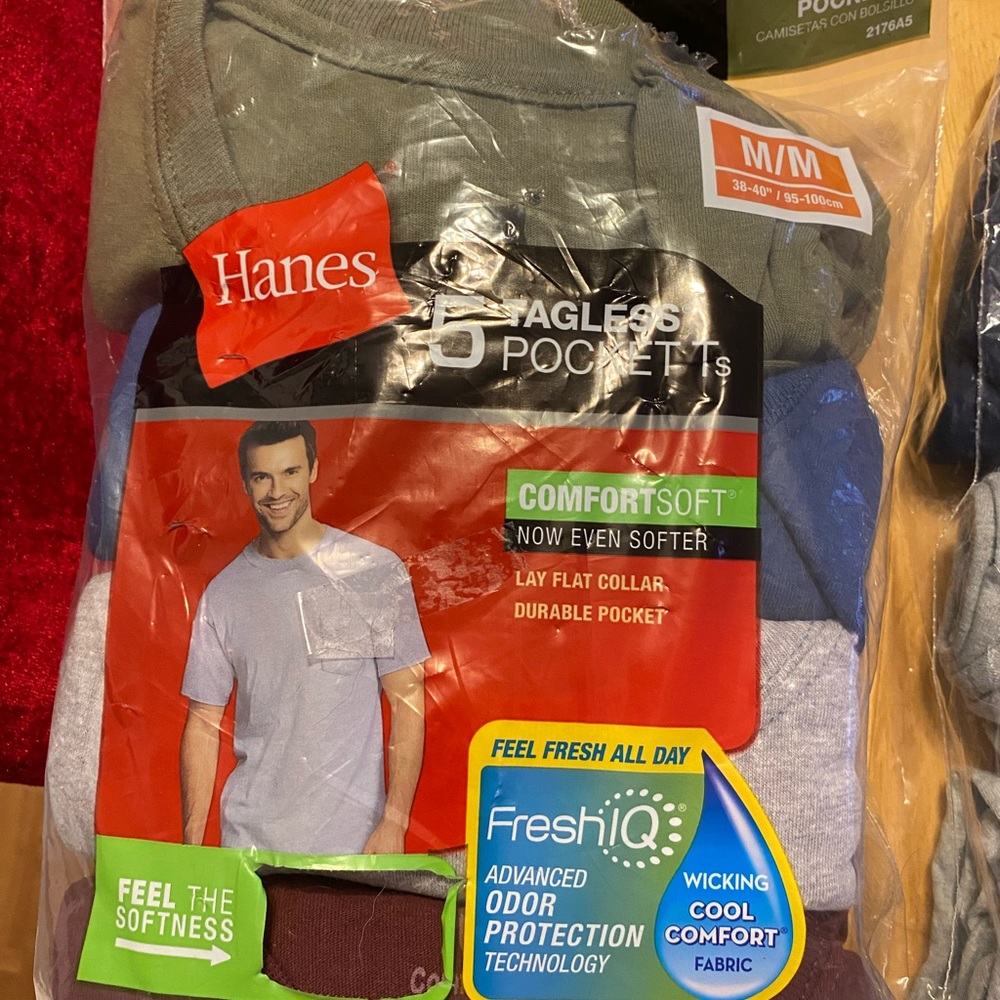 4 t-shirts